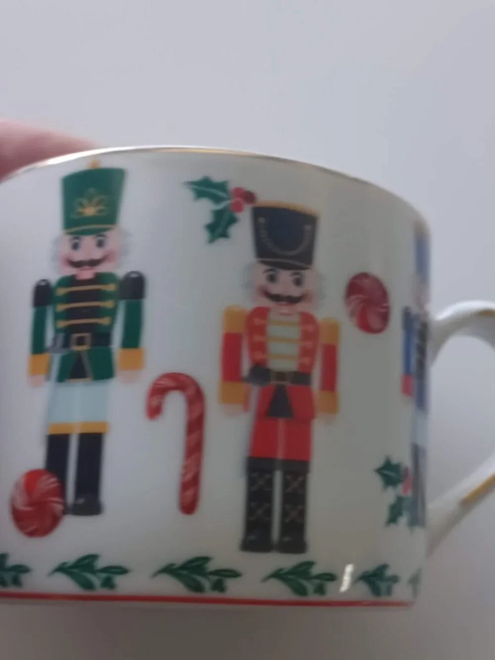 Park Chateau Nutcracker Mugs Set of 4 Fine Porcelain Christmas Holiday Boxed